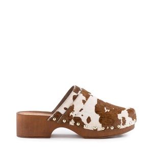 Seychelles Cowprint Clog, size 8